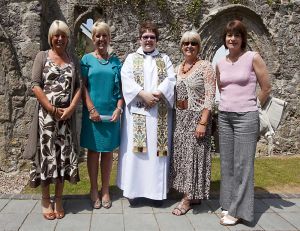 Tenby Arch Bishop visit 17 June 27 2010 sm.jpg